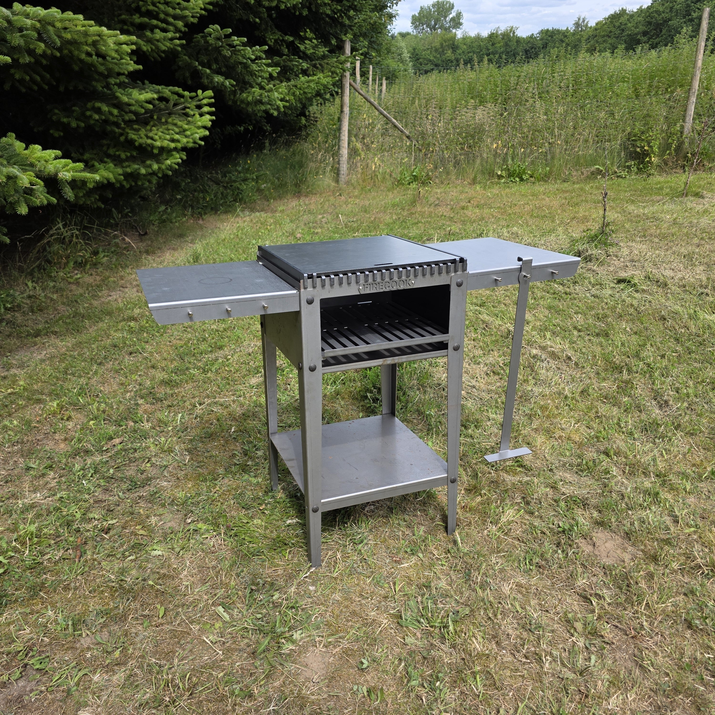 Firecook Outdoor Stove 45 ALL-IN kit m. Fryplate BIG, 2 Side Table Kit, Shelf Kit 45 & Firetool