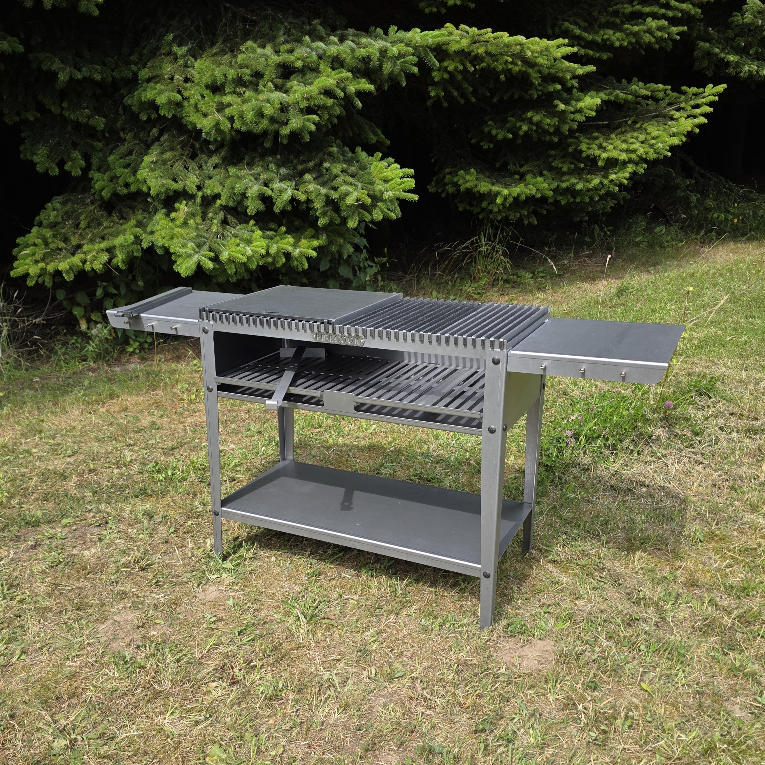 Firecook Outdoor Stove 90 ALL-IN kit m. 2 x Fryplate BIG, 2 x Side Table Kit, Shelf Kit 90 & Firetool
