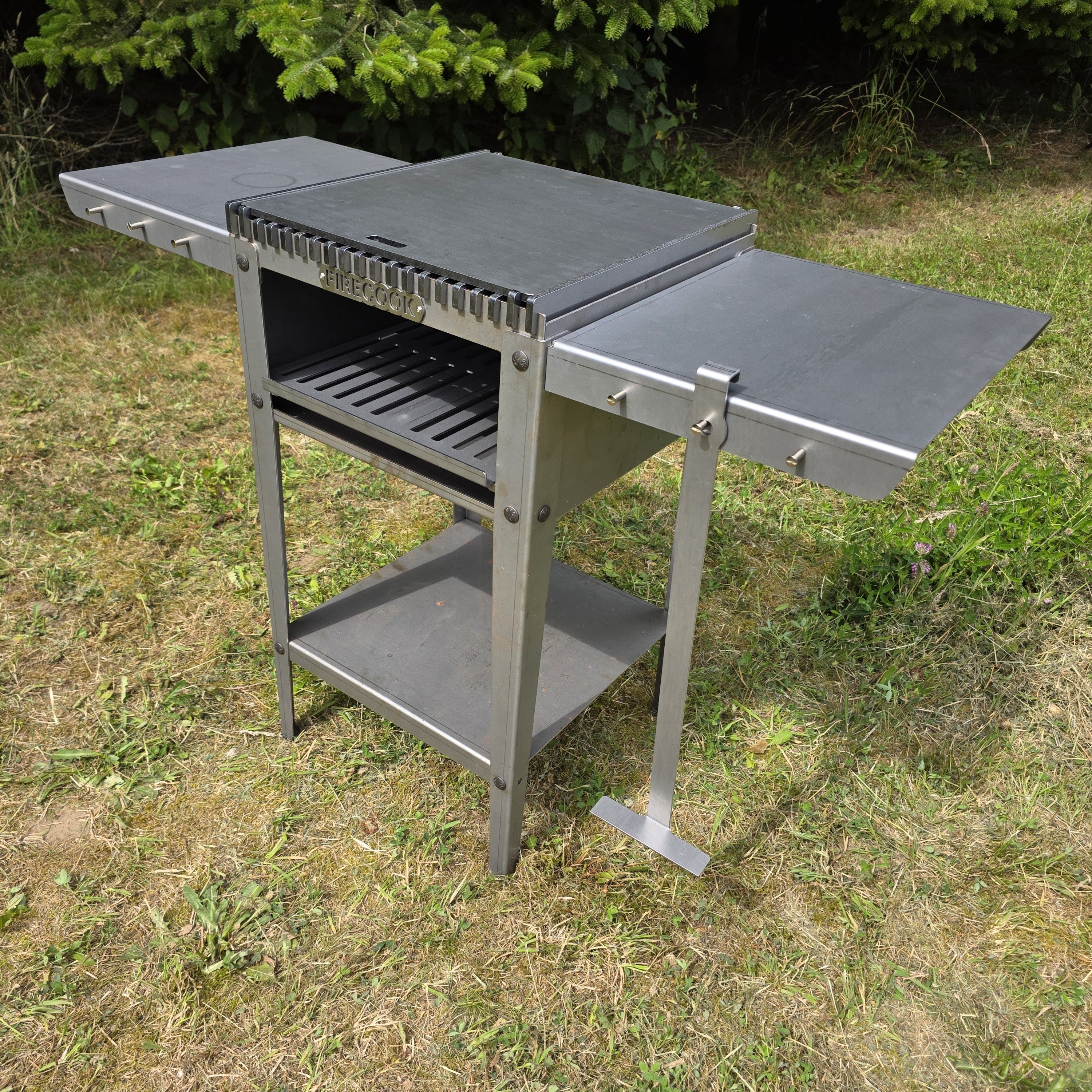 Firecook Outdoor Stove 45 ALL-IN kit m. Fryplate BIG, 2 Side Table Kit, Shelf Kit 45 & Firetool